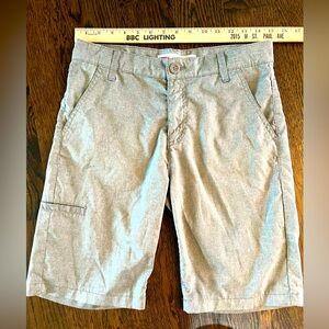 🔥Boys 16 reg Levi’s 511 slim light gray Strech shorts